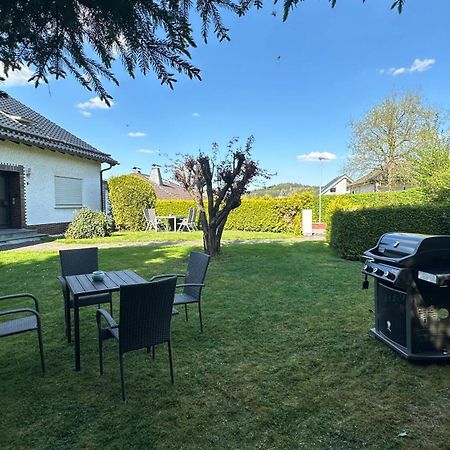 Fewo Hoheeifel, 1 Haus Mit 2 Apartments 5 Schlafzimmer In Kelberg Naehe Nuerburgring ภายนอก รูปภาพ