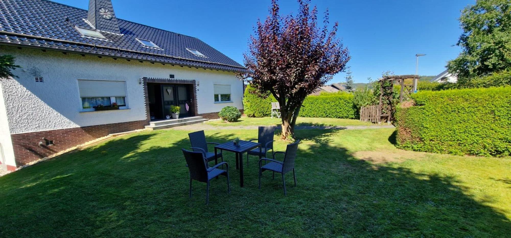 Fewo Hoheeifel, 1 Haus Mit 2 Apartments 5 Schlafzimmer In Kelberg Naehe Nuerburgring ภายนอก รูปภาพ
