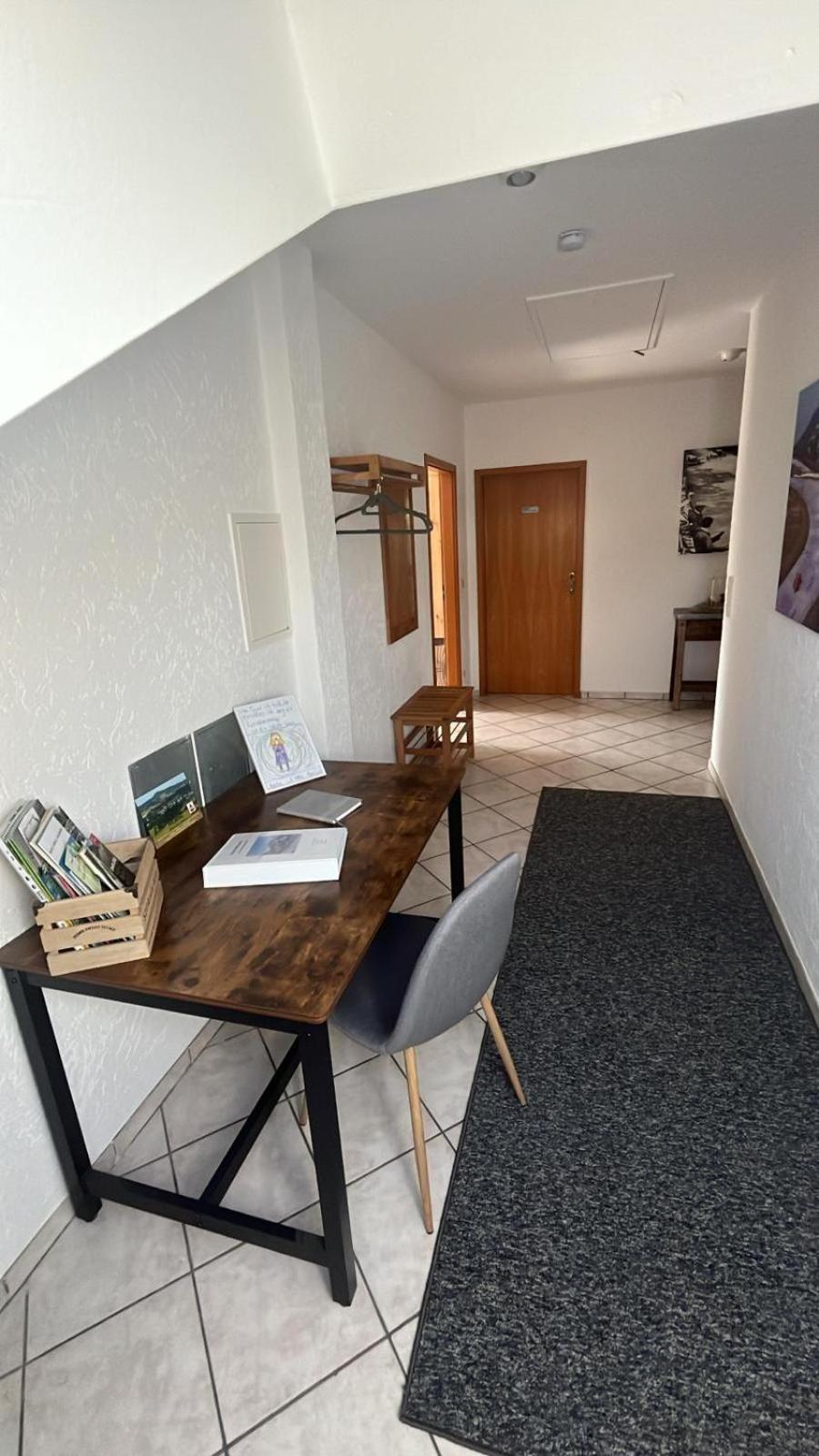Fewo Hoheeifel, 1 Haus Mit 2 Apartments 5 Schlafzimmer In Kelberg Naehe Nuerburgring ห้อง รูปภาพ
