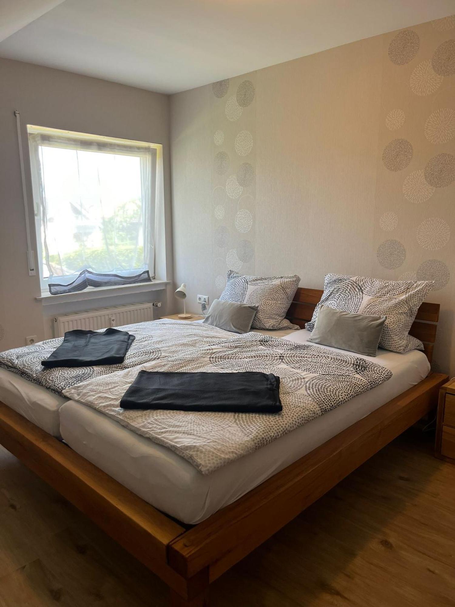 Fewo Hoheeifel, 1 Haus Mit 2 Apartments 5 Schlafzimmer In Kelberg Naehe Nuerburgring ภายนอก รูปภาพ
