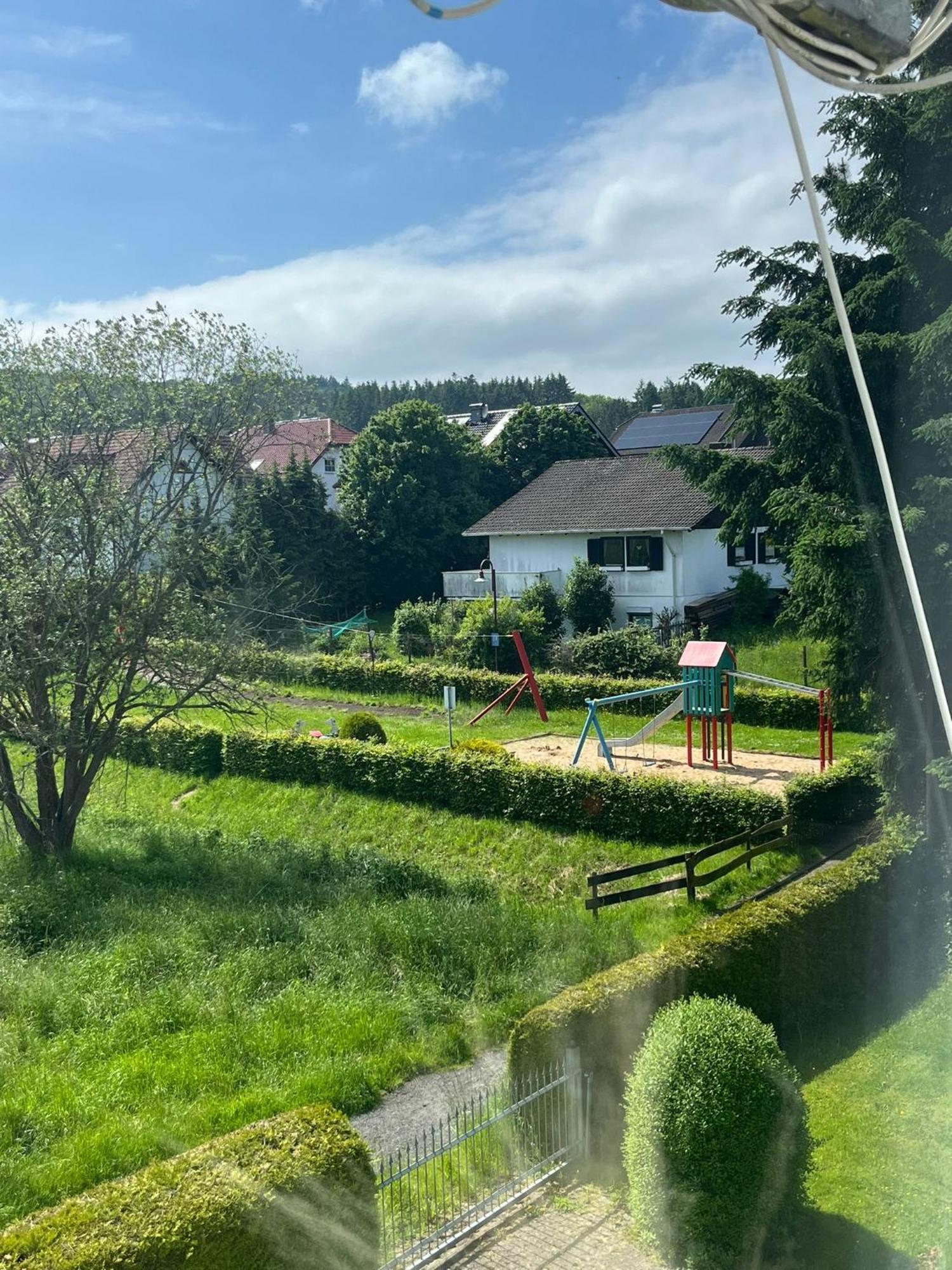 Fewo Hoheeifel, 1 Haus Mit 2 Apartments 5 Schlafzimmer In Kelberg Naehe Nuerburgring ภายนอก รูปภาพ