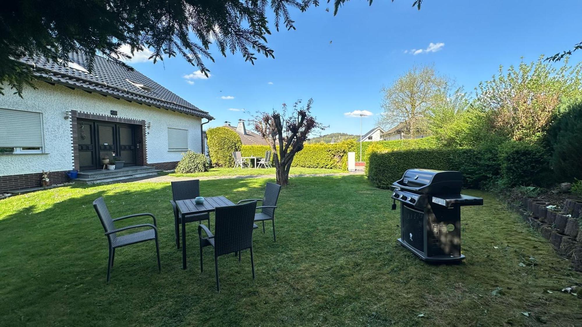 Fewo Hoheeifel, 1 Haus Mit 2 Apartments 5 Schlafzimmer In Kelberg Naehe Nuerburgring ภายนอก รูปภาพ